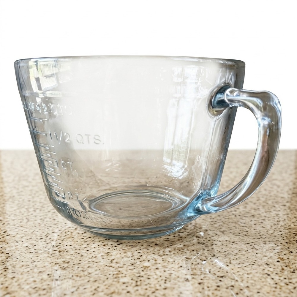 Vintage Anchor Hocking Fire King 8 Cup 2 Qt Batter Bowl Measuring Pour Spout - Picture 7 of 10